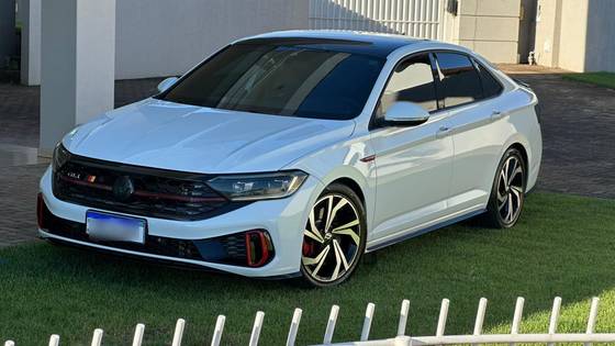 VOLKSWAGEN JETTA 2.0 350 TSI GASOLINA GLI DSG